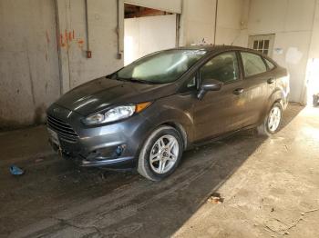  Salvage Ford Fiesta