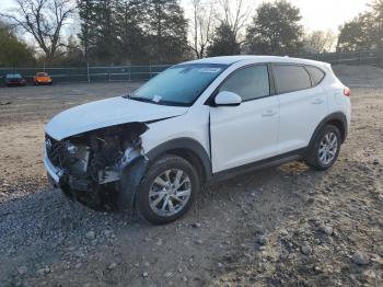  Salvage Hyundai TUCSON