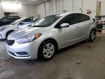  Salvage Kia Forte