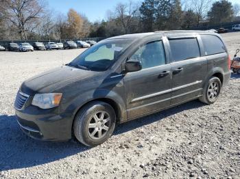  Salvage Chrysler Minivan