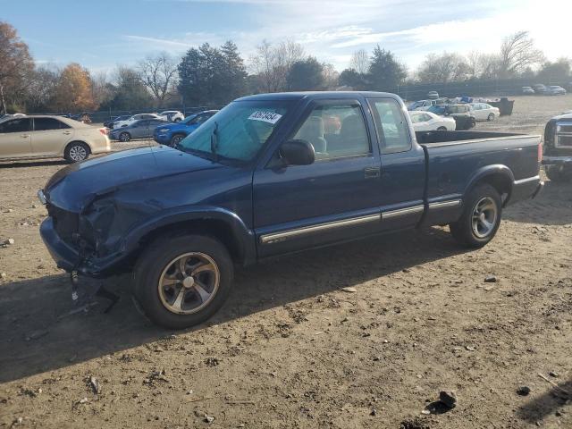  Salvage Chevrolet S-10