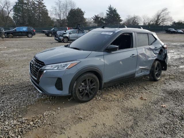  Salvage Nissan Kicks