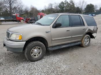  Salvage Ford Expedition