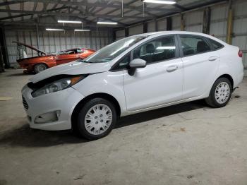  Salvage Ford Fiesta