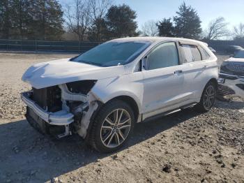  Salvage Ford Edge