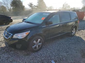  Salvage Volkswagen Routan