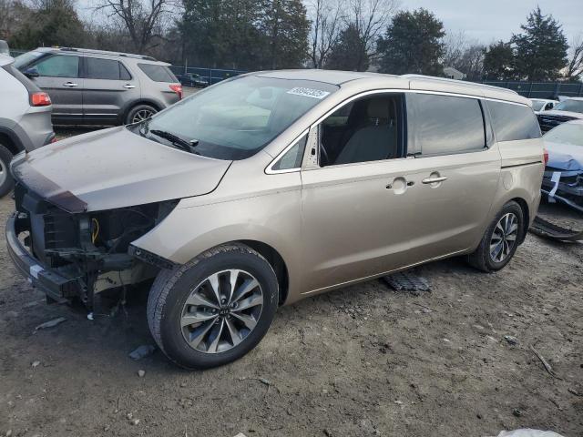  Salvage Kia Sedona