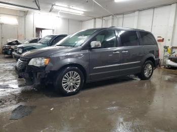  Salvage Chrysler Minivan