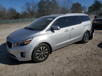  Salvage Kia Sedona