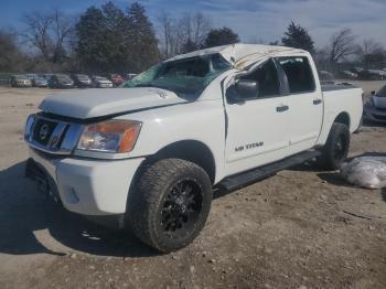  Salvage Nissan Titan