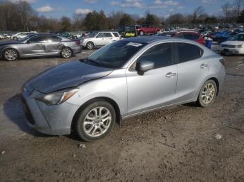  Salvage Toyota Yaris