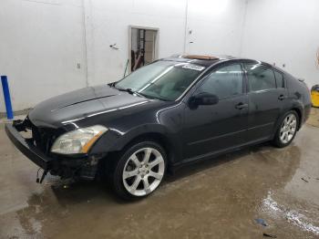  Salvage Nissan Maxima