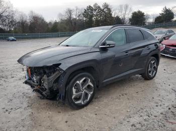  Salvage Hyundai TUCSON