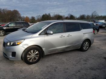  Salvage Kia Sedona