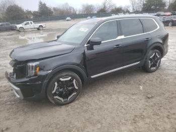  Salvage Kia Telluride