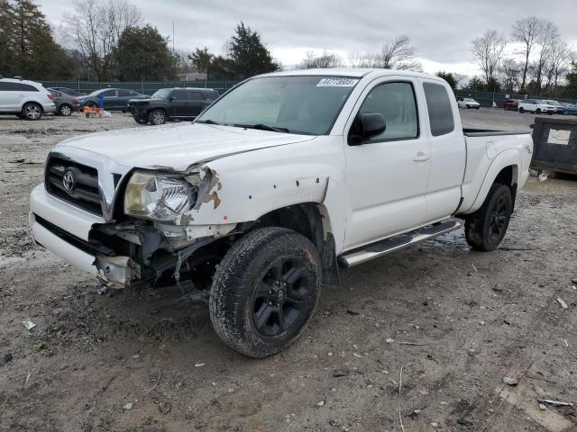  Salvage Toyota Tacoma