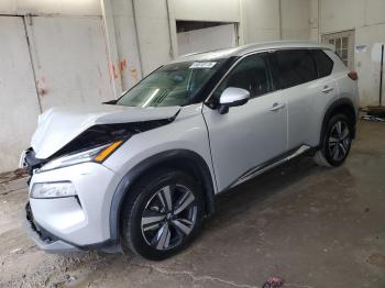  Salvage Nissan Rogue