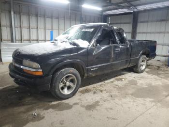  Salvage Chevrolet S-10