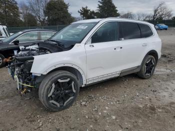  Salvage Kia Telluride