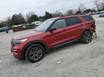  Salvage Ford Explorer