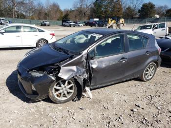  Salvage Toyota Prius