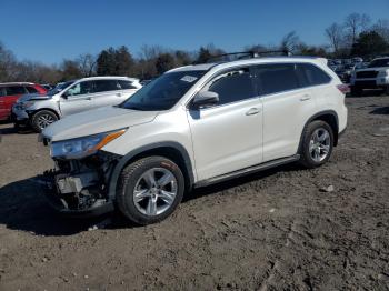  Salvage Toyota Highlander