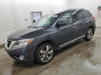  Salvage Nissan Pathfinder