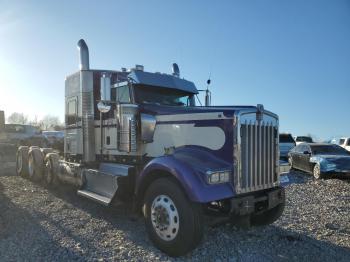  Salvage Kenworth Constructi