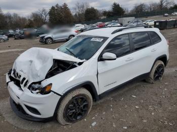  Salvage Jeep Grand Cherokee