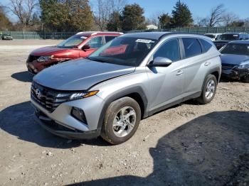  Salvage Hyundai TUCSON