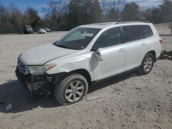  Salvage Toyota Highlander