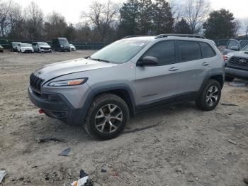  Salvage Jeep Cherokee