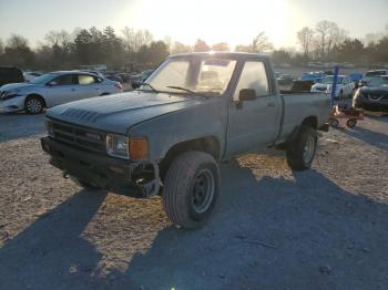  Salvage Toyota Pickup