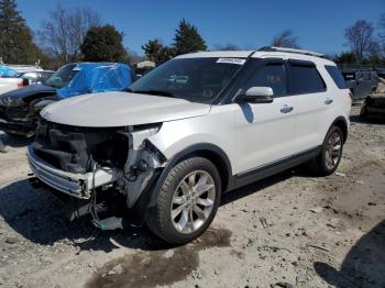  Salvage Ford Explorer