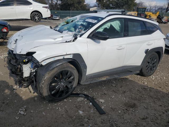  Salvage Hyundai TUCSON