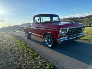  Salvage Ford F-100