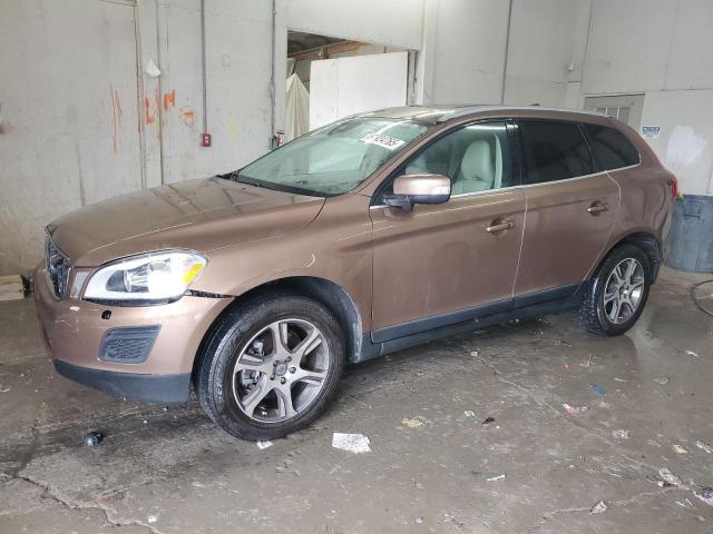  Salvage Volvo XC60