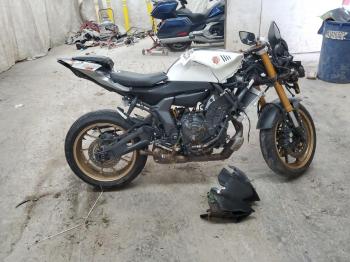  Salvage Yamaha Yzfr7