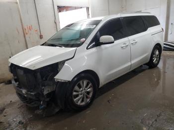  Salvage Kia Sedona