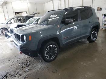  Salvage Jeep Renegade