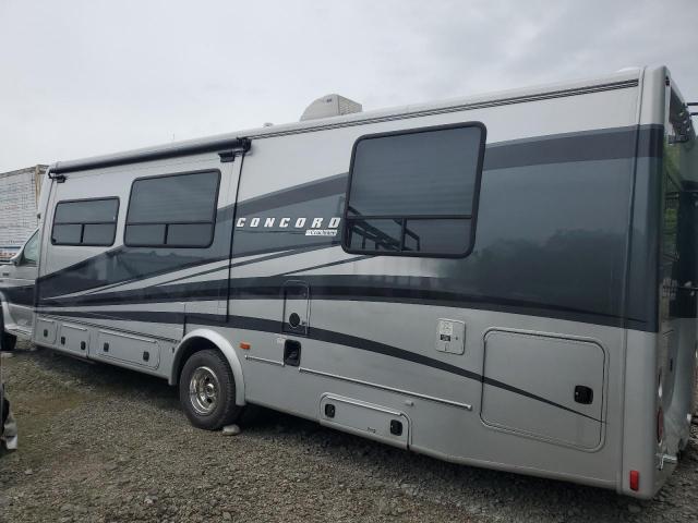 Ford E-450 E450 Super Duty Cutaway Van Image 5