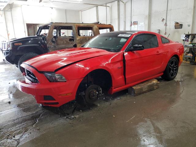  Salvage Ford Mustang