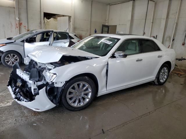  Salvage Chrysler 300