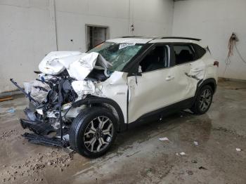  Salvage Kia Seltos