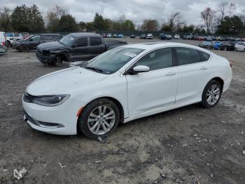  Salvage Chrysler 200