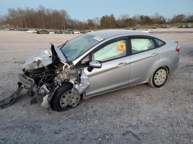  Salvage Ford Fiesta