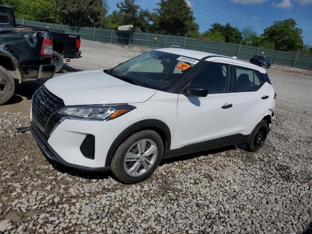 Salvage Nissan Kicks