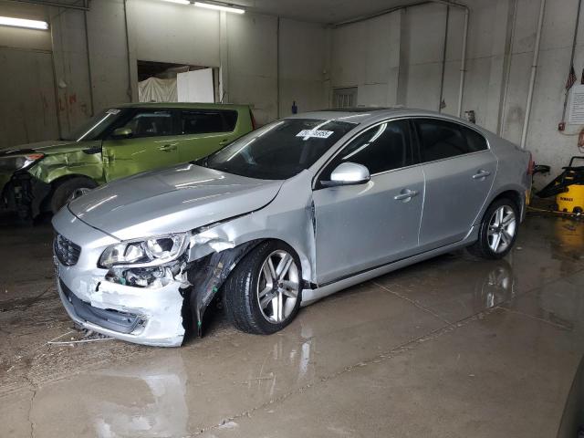  Salvage Volvo S60