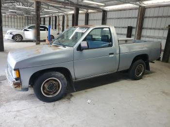  Salvage Nissan D21
