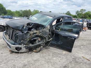  Salvage Nissan Titan